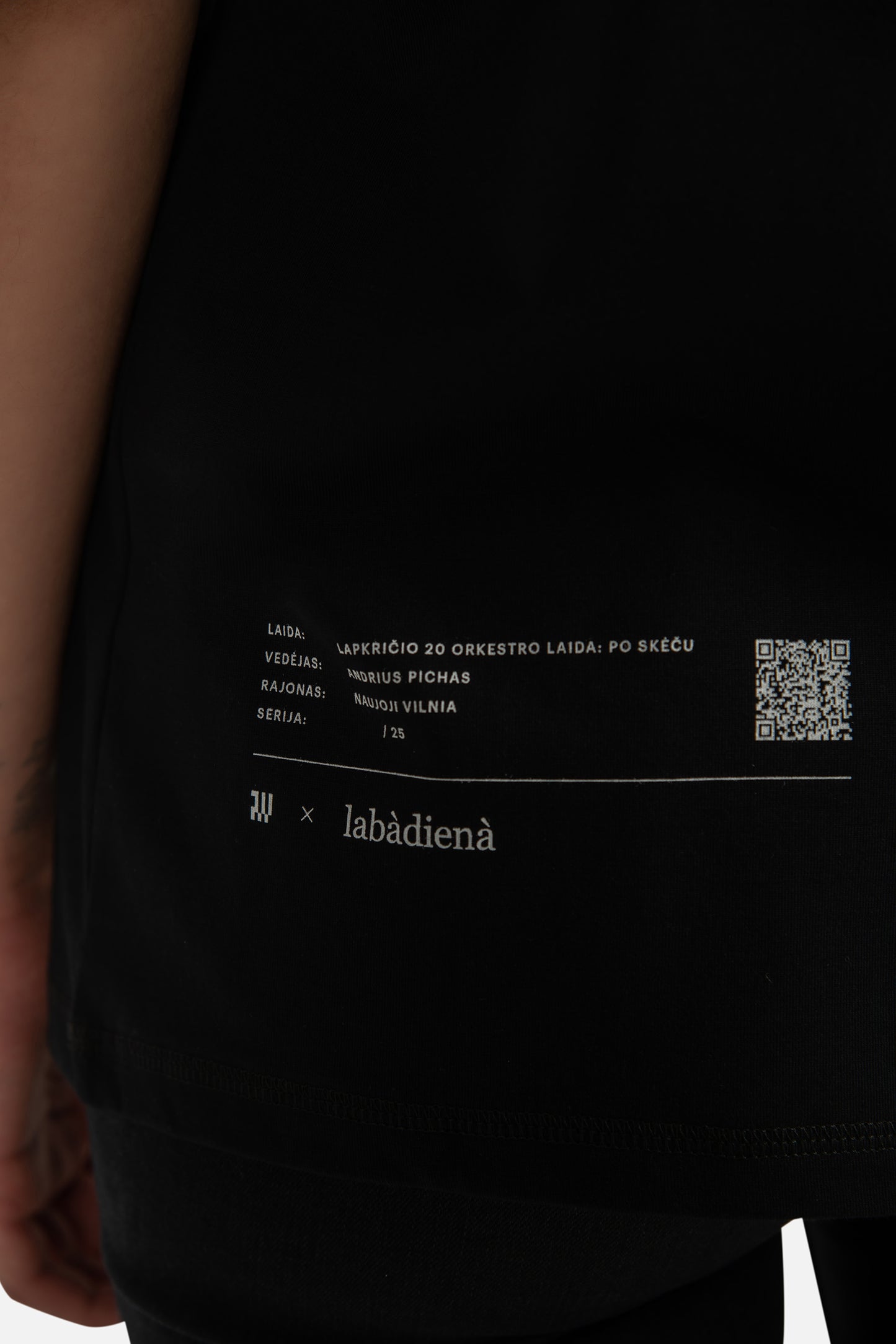 labàdienà X radio vilnius marškinėliai - po skėčiu