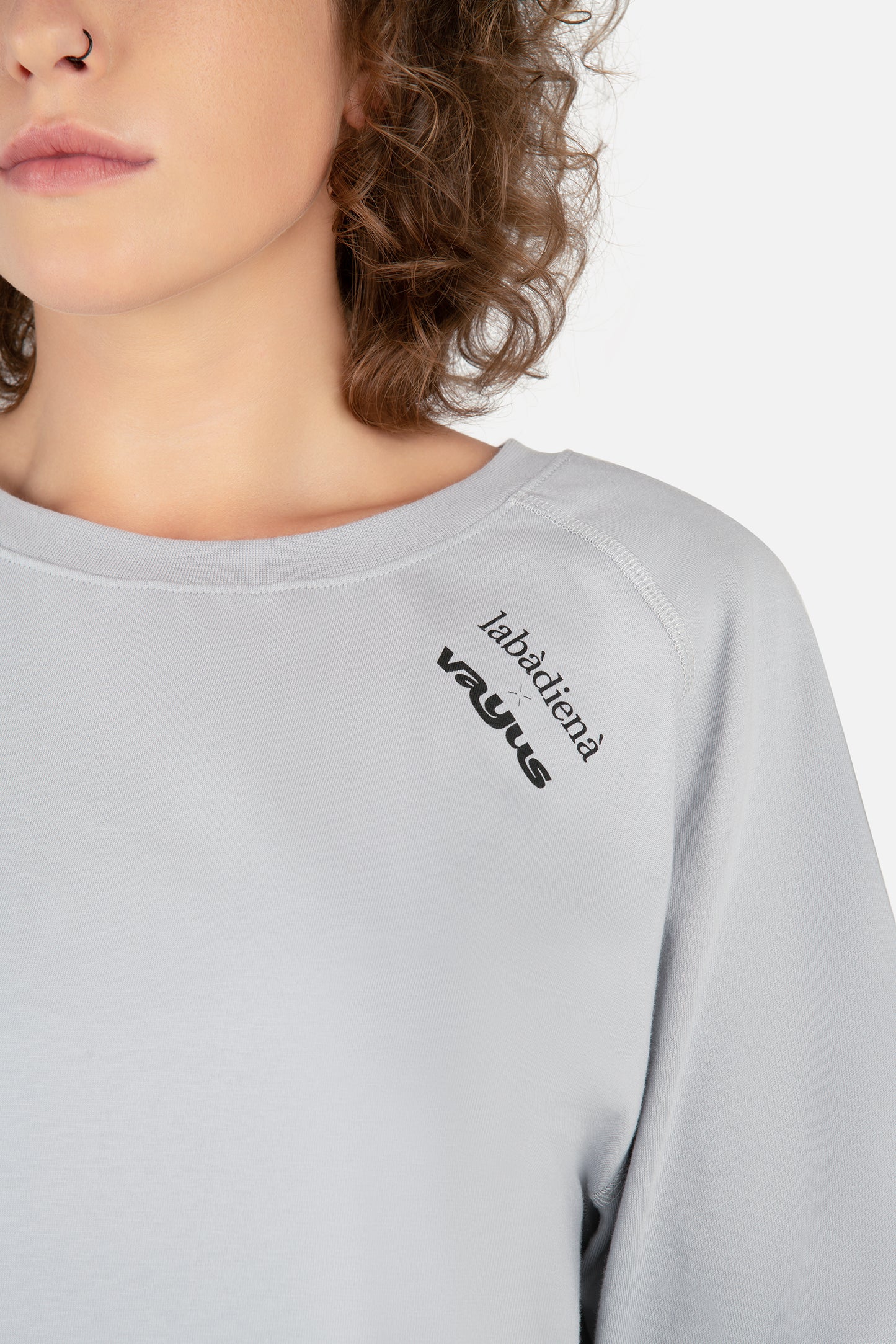 labàdienà X vayus T-shirt