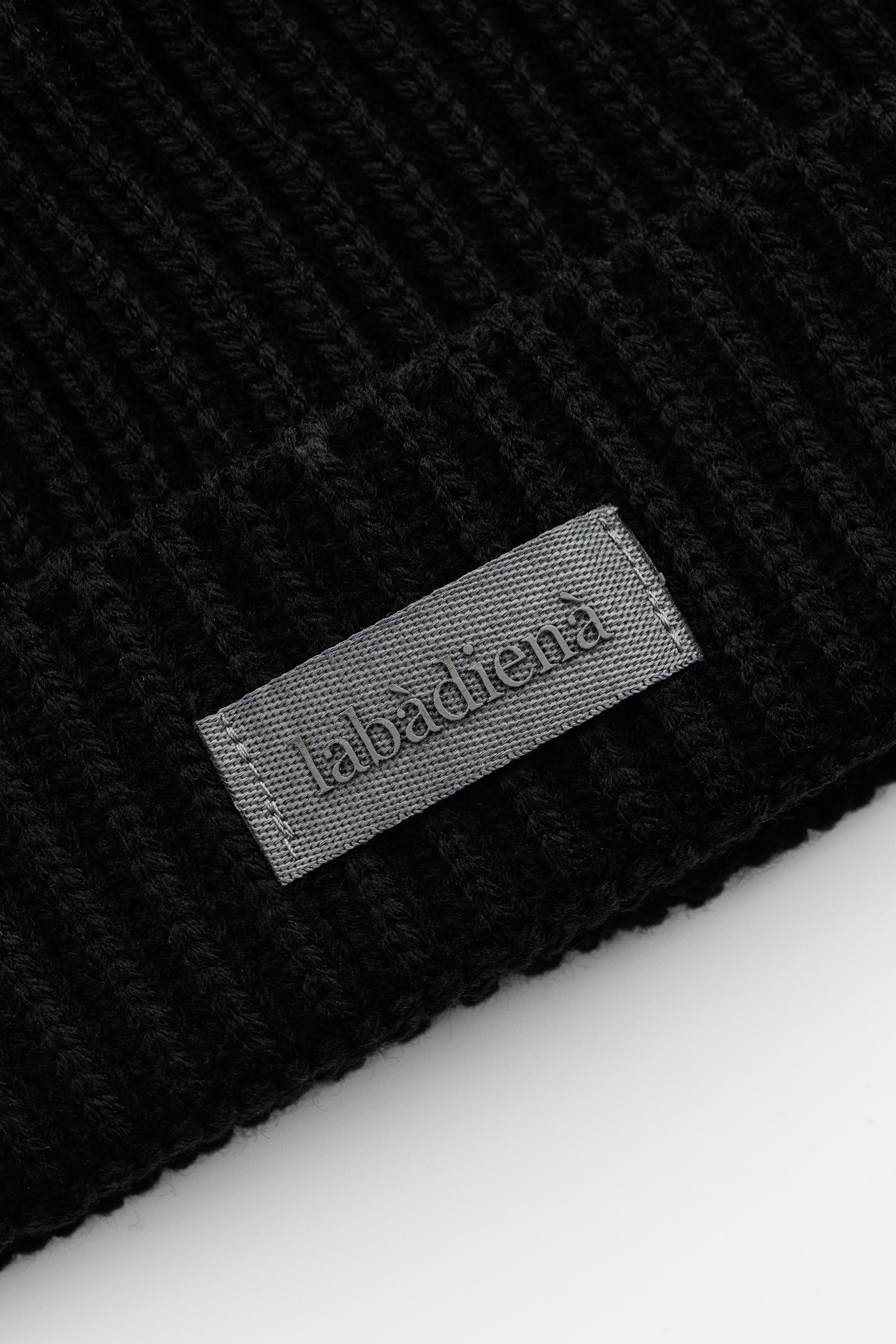 labàdienà Beanie