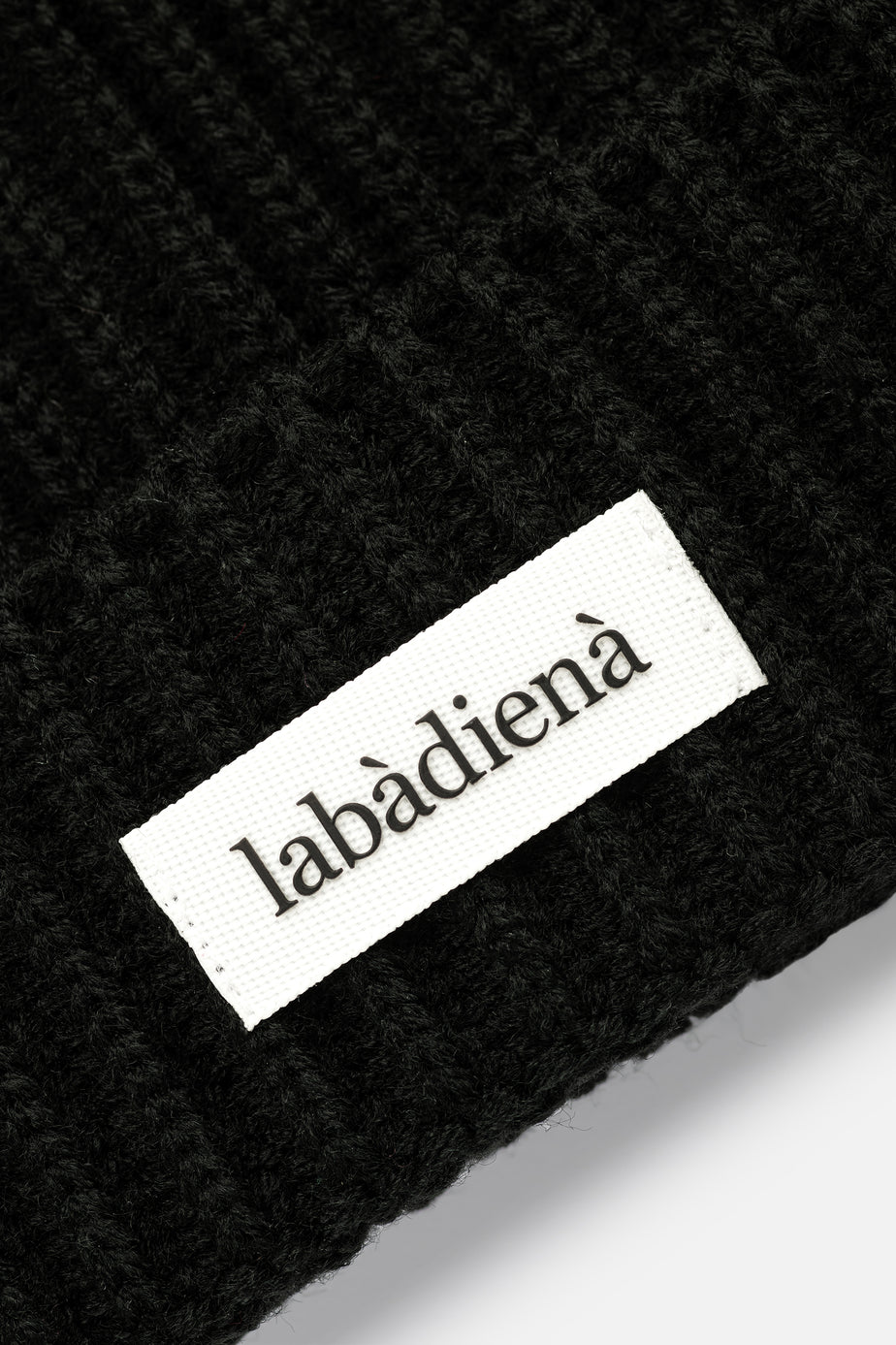 labàdienà Beanie