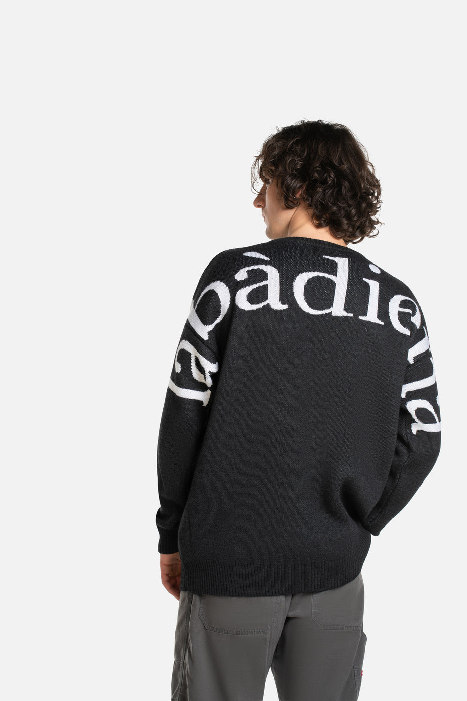 labàdienà Sweater 2026