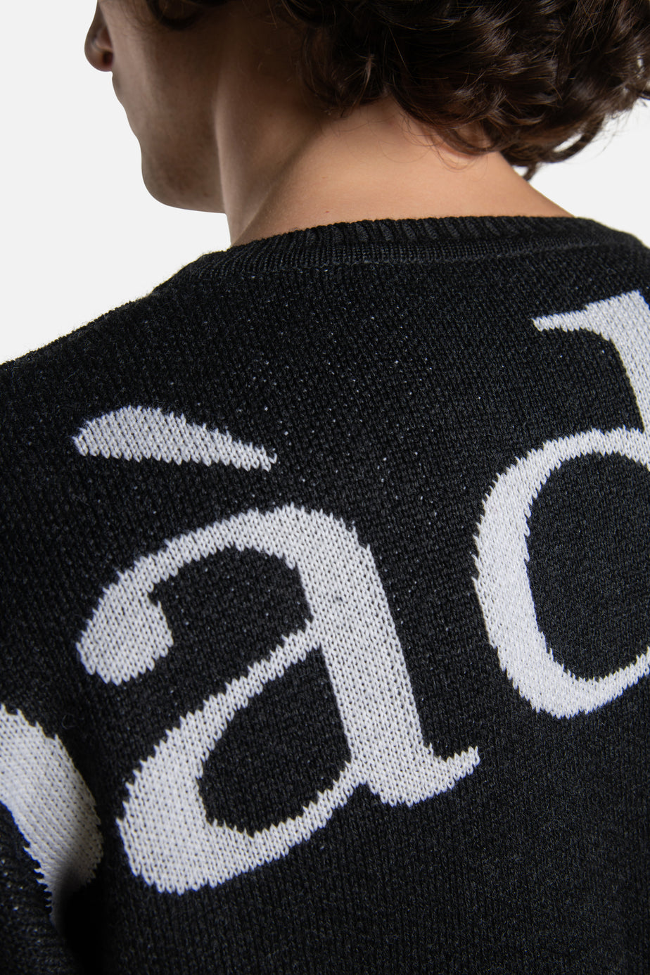labàdienà Sweater 2026