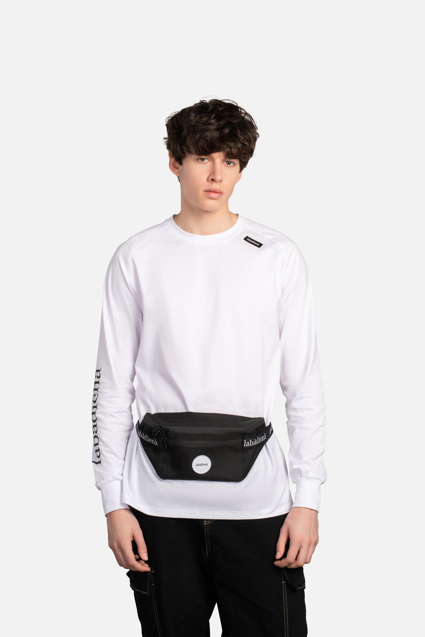 labàdienà fanny pack