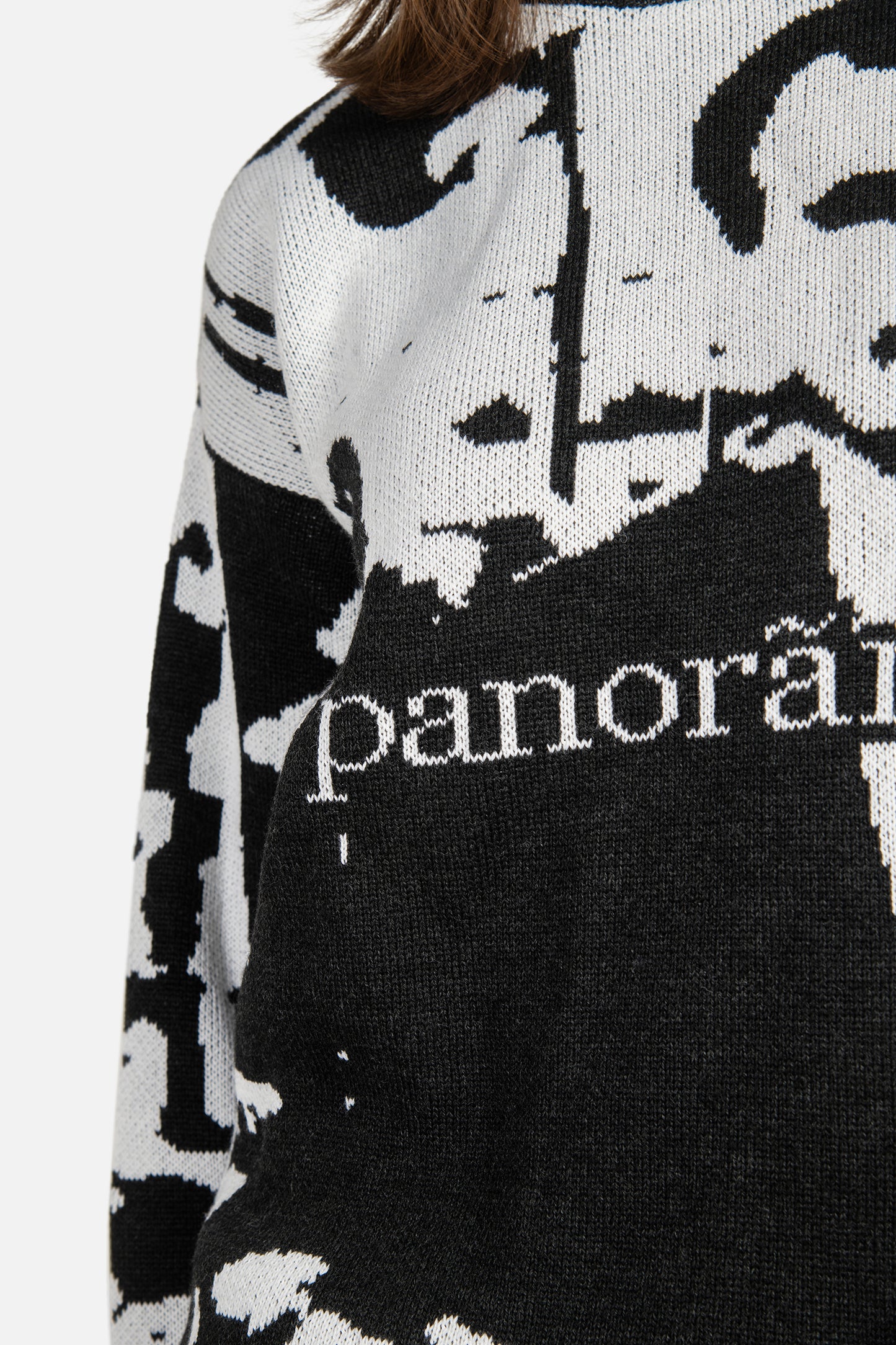 labàdienà X LRT Archyvai megztinis - Panorama