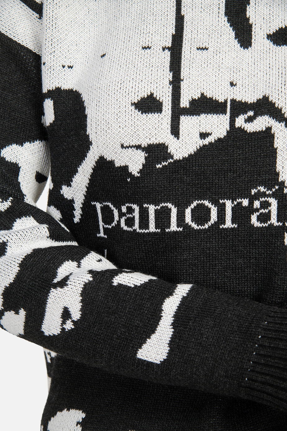 labàdienà X LRT Archyvai megztinis - Panorama