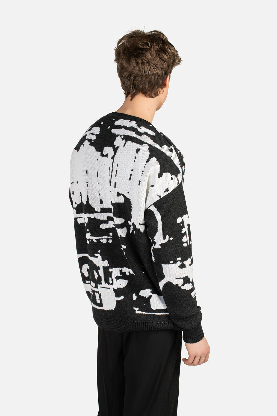 labàdienà X LRT Archyvai sweater - Panorama