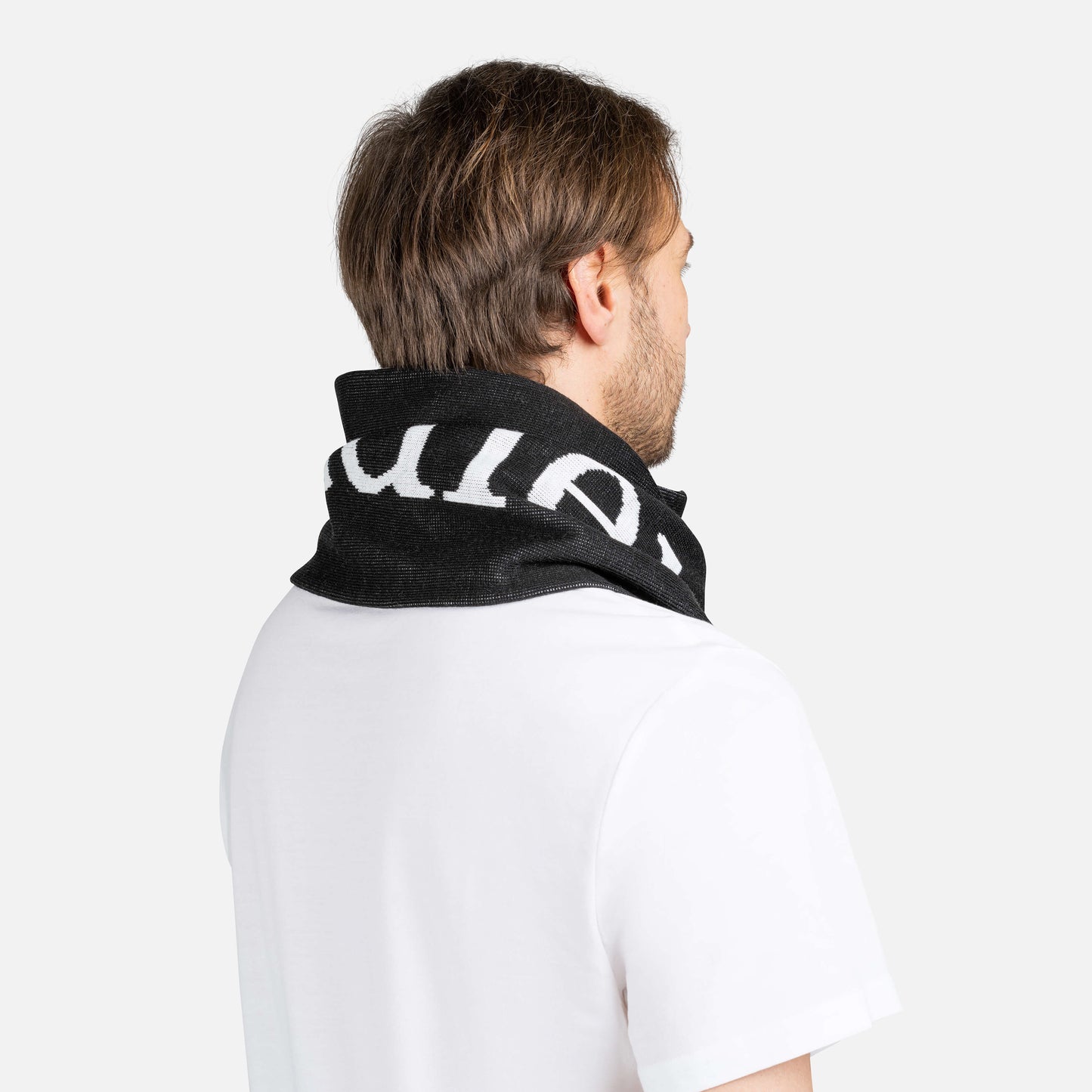 labàdienà Scarf